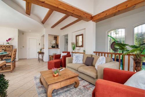 Casa Golf La Sella Wonderful and comfortable villa in Denia, Costa Blanca, Spain with private pool for 6 persons. The house is situated in a golf resort, in a hilly and urban area and is 4 km from Pedreguer....
