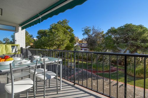 Sunnybeach Wonderful and nice apartment in Denia, Costa Blanca, Spain for 4 persons. The apartment is situated in a holiday complex with bar and restaurant, in a residential beach area, close to shops and supermarkets, at 2 km from Les Marines Beach and at 0....