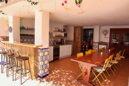 Casa Lola Callosa 16 Wonderful and classic villa in Callosa d'En Sarria, Costa Blanca, Spain with private pool for 16 persons. The house is situated in a hilly, rural and urban area and is close to restaurants and bars, shops and supermarkets....