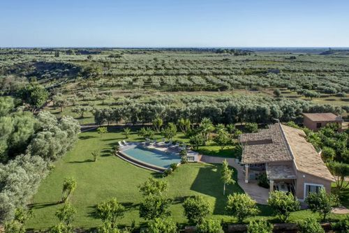 Villa Lumia Villa in Selinunte, Sicily, Italy with private pool for 6 persons. The house is situated in a rural beach area....