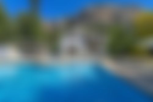 Basilmary Prachtige en comfortabele villa met privézwembad in Javea, Costa Blanca, Spanje voor 6 personen. De woning is gelegen in een residentiële strandomgeving en op 4 km van het strand La Grava in Javea....