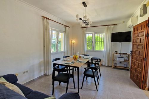 La Gallega Classic and comfortable house in Denia, Costa Blanca, Spain with private pool for 6 persons. The house is situated in a residential beach area, close to restaurants, bars, and shops, and 200 metres from Las Brisas beach....