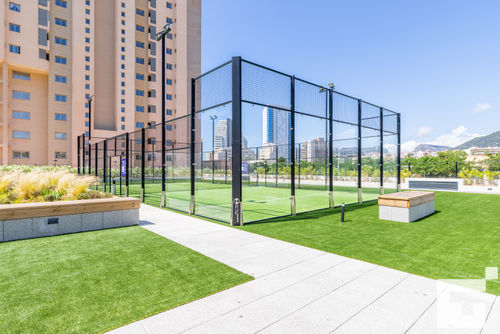 Alexia I 92 Schönes und komfortables Apartment mit Gemeinschaftspool in Calpe, Costa Blanca, Spanien für 5 Personen. Das Apartment befindet sich in einer Wohngegend, nahe Restaurants und Bars, Geschäften und Supermärkten, und 500 m vom Strand entfernt....