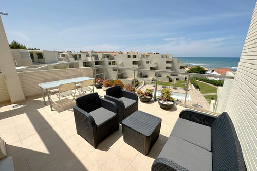 Tierra de Mar 05 by homeprive Beautiful apartment in Denia, Costa Blanca, Spain with a communal pool for 4 persons. The apartment is situated in a residential beach area, close to restaurants, bars, and supermarkets, and just 25 m from the beach....