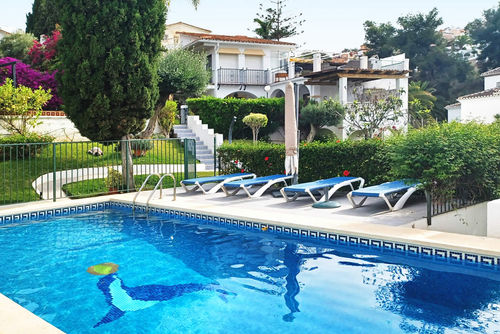 Nerja 051 Villa grande y clásica  con piscina privada en Nerja, Costa del Sol, España para 10 personas...