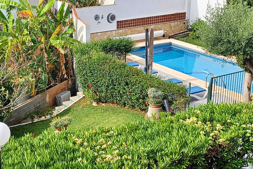 Nerja 051 Stor och klassisk villa  med privat bassäng i Nerja, Costa del Sol, Spanien för 10 personer...