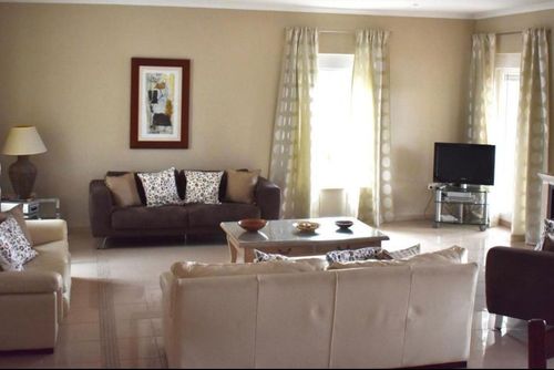 Villa Hermona Villa i Benalmadena, Costa del Sol, Spanien med plads til 18 personer...