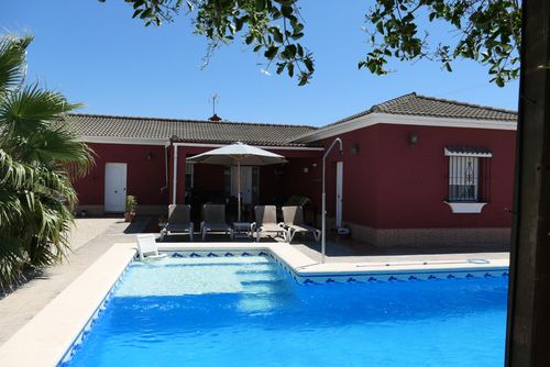 Casa O'Neill 0540 Großzügiges und komfortables Ferienhaus in Chiclana de la Frontera, Costa de la Luz, Spanien, mit privatem Pool für 6 Personen. Das Haus befindet sich in ländlicher Umgebung....