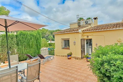 Algar by Solidays Beautiful and cheerful holiday home  with communal pool in Moraira, Costa Blanca, Spain for 4 persons...