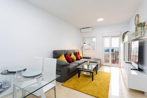 OCEAN VIEW PUERTO FUENGIROLA Appartement in Fuengirola, Costa del Sol, Spanje voor 6 personen...