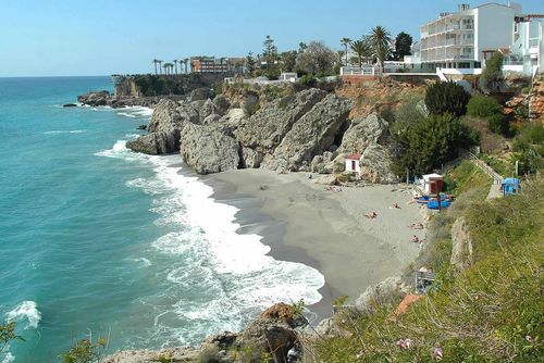 Nerja 100 Liebliche und komfortable Ferienwohnung  mit Gemeinschaftspool in Nerja, Costa del Sol, Spanien für 4 Personen...
