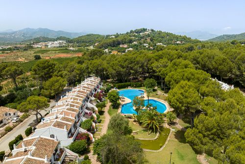 Los Lagos B Bel appartement avec piscine commune à Jesus Pobre, Costa Blanca, Espagne, pour 2 personnes. L'appartement est situé dans une zone boisée et montagneuse....
