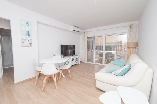 ASTURIAS PLAYA Apartamento bonito y confortable  con piscina comunitaria en Denia, Costa Blanca, España para 5 personas...