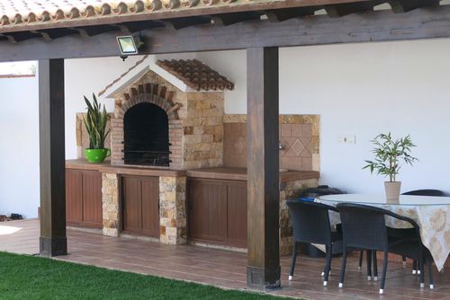 Villa Rafael Holiday home in Conil de la Frontera, Costa de la Luz, Spain with private pool for 4 persons. The house is situated in a rural area....