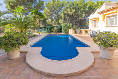 Villa Julivert Solidays TB Villa grande y confortable  con piscina privada en Benissa, Costa Blanca, España para 6 personas...