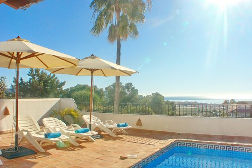 Villa Relax Solidays TB Villa de lujo preciosa y  en Moraira, Costa Blanca, España  con piscina climatizada para 8 personas...