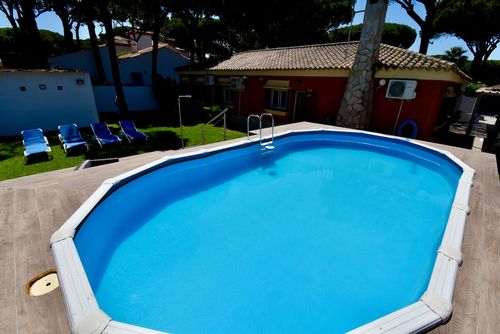Montemar Classic and comfortable villa with private pool in Chiclana de la Frontera, Costa de la Luz, Spain for 6 persons. The house is situated in a residential beach area, close to restaurants, bars, and supermarkets, 3 km from La Barrosa beach and 6 km from Chiclana....