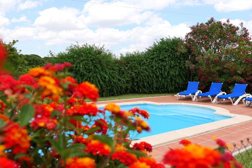 0532 Finca Cigüeña Casa de vacaciones con piscina privada en Chiclana de la Frontera, Costa de la Luz, España, para 6 personas. La casa está situada en una zona rural....