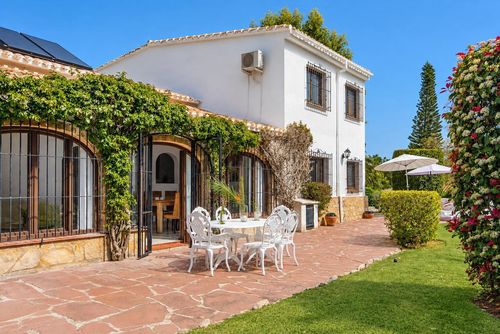 Villa Escocia 10 pax: Jávea, Costa Blanca, España. Mueble para exteriores y Terraza