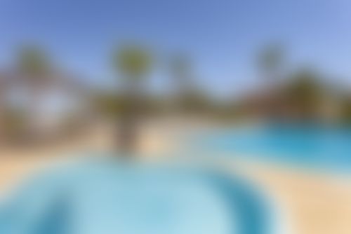 Gran villa con piscina en Can Picafort Villa maravillosa y confortable en Can Picafort, Mallorca, España  con piscina privada para 10 personas...