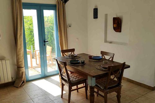 Finca Lavanda Ferielejlighed i Chiclana de la Frontera, Costa de la Luz, Spanien med privat pool til 4 personer. Huset ligger i et landligt område....