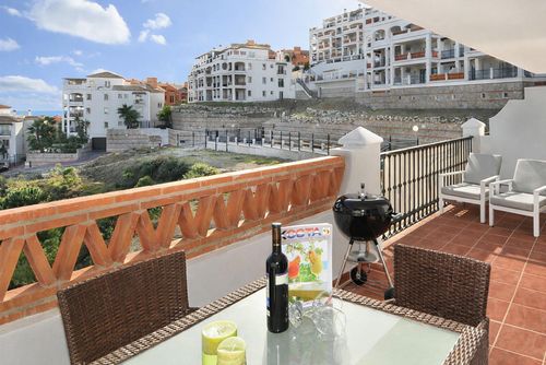 Las Palmeras 300 Winter Mooie en comfortabele appartement met gemeenschappelijk zwembad in Mijas Costa, Andalusië, Spanje voor 4 personen. Het appartement is gelegen in een residentiële en bergachtige omgeving....