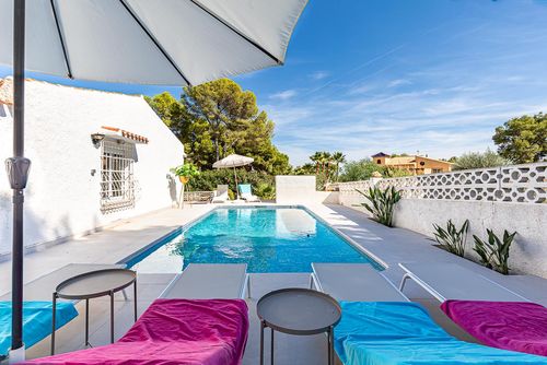 Villa Rembrandt Wunderschöne und komfortable Villa in Albir-Alfaz Del Pi, Costa Blanca, Spanien  mit privatem Pool für 6 Personen...