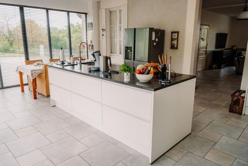 Le Sommet Villa i Chabanais, Nouvelle-Aquitaine, Frankrig med plads til 6 personer...