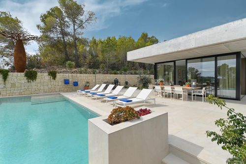 Casa de Romero Moderna y lujosa villa en Xàbia, Costa Blanca, España, con piscina privada para 8 personas. La casa está situada en una zona residencial cerca de la playa....