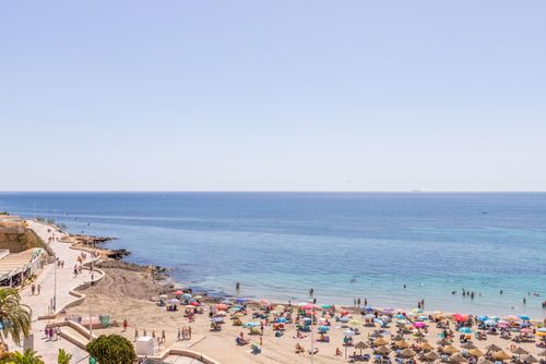 Piso Aqua Park by Solidays Wunderschönes und liebevolles Apartment mit Gemeinschaftspool in Calpe, Costa Blanca, Spanien für 4 Personen. Das Apartment befindet sich in einer Wohngegend nah am Strand, in der Nähe von Restaurants und Bars, Geschäften und Supermärkten sowie 200 m vom Playa de la Fossa entfernt....