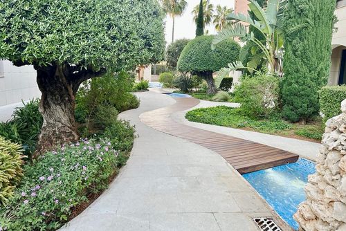 Vilamar 62 by homeprive Mooie en comfortabele appartement met gemeenschappelijk zwembad in Denia, Costa Blanca, Spanje voor 4 personen. Het appartement is gelegen in een residentieel strandgebied, dichtbij restaurants en bars, winkels, supermarkten en een tennisbaan, en ligt op 500 m van het strand....