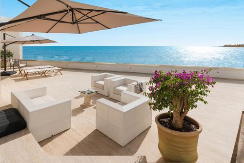 Villa Marea Villa à Avola, Sicile, Italie pour 6 personnes. La maison est située à 100 m de la plage....