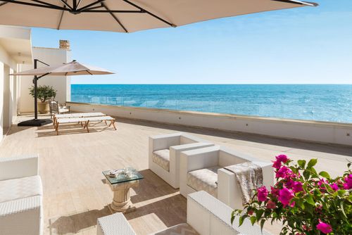 Villa Marea Villa in Avola, Sizilien, Italien für 6 Personen. Das Ferienhaus befindet sich 100 m vom Strand entfernt....