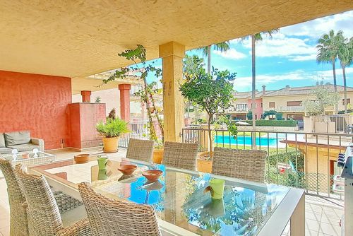 Jardines de Montemar III by Solidays Modern and comfortable apartment in Benissa, Costa Blanca, Spain for 4 persons. The apartment is situated in a residential beach area and is 2 km from Cala Baladrar beach....