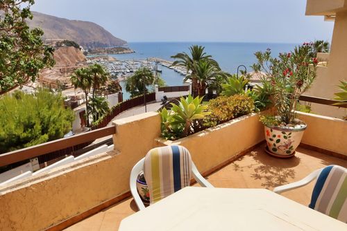 Mirador de la Galera Schönes und gemütliches Apartment in Altea, Costa Blanca, Spanien für 4 Personen. Das Apartment befindet sich in einer Wohngegend am Strand und ist 100 m vom Strand entfernt....