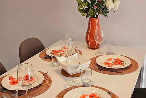 Casa de Las Flores Modern and cheerful apartment in San Juan de los Terreros, Andalusia, Spain with a communal pool for 5 persons. The apartment is situated in a beach resort, in a residential and mountainous beach area, close to supermarkets and 500 m from the beach....