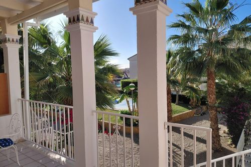 Casa Antonio Rustieke woning met gemeenschappelijk zwembad in San Juan de los Terreros, Andalusië, Spanje voor 6 personen. De woning is gelegen in een badplaats, in een residentieel en bergachtig strandgebied, dichtbij winkels en supermarkten en op 100 m van het strand....