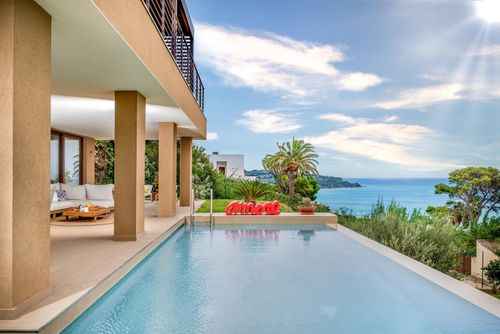 Villa Tiche Villa with private pool in Sciacca, Sicily, Italy for 10 persons. The house is situated 1 km from the beach....