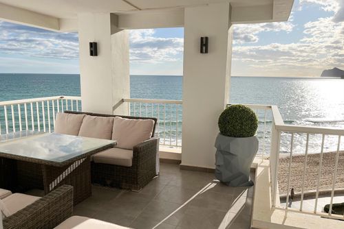 Apartamento Europa II: Calpe, Costa Blanca, España. Balcón/terraza, Playa, Restaurante y Tiendas en los alrededores