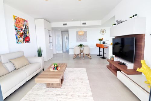 Lomas del Higueron Fuengirola Apartment with communal pool in Fuengirola, Andalusia, Spain for 6 persons. The apartment is situated in a coastal, hilly, and residential area and is 2 km from the beach....