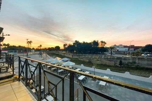 Artesol 4 pax Wonderful and comfortable apartment in Els Poblets, Costa Blanca, Spain with communal pool for 4 persons. The apartment is situated in an urban area, close to restaurants and bars, supermarkets and a tennis court and at 3 km from L'Estanyó Beach....