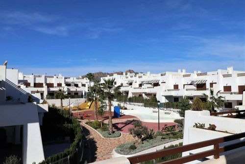 Casa Izabela Maria WINTER Wunderbare und komfortable Wohnung in San Juan de los Terreros, Andalusien, Spanien für 4 Personen. Die Wohnung befindet sich in einer Ferienanlage mit einem Wohnstrandbereich, in der Nähe von Restaurants und Bars, Supermärkten und einem Tennisplatz, und ist 50 m vom Strand entfernt....