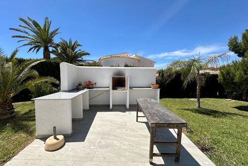 Villa Agneta Rustic and romantic villa in Benitachell, Costa Blanca, Spain with private pool for 4 persons. The house is situated in a coastal, hilly and residential area and is 2 km from Cala del Moraig beach....