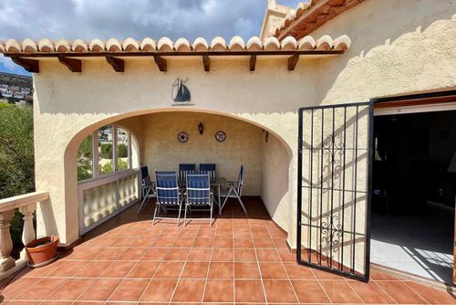 Villa Patricia Grote en vrolijke villa met privézwembad in Benitachell, Costa Blanca, Spanje voor 6 personen. Het huis is gelegen in een kust-, heuvelachtig en residentieel gebied....