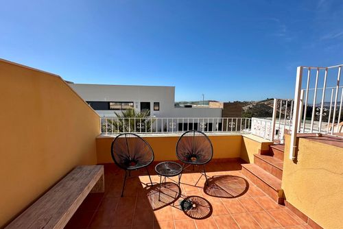 Apartamento Jardines PG016 Appartement met gemeenschappelijk zwembad in Benitachell, Costa Blanca, Spanje voor 4 personen. Het appartement is gelegen in een kust, heuvelachtig en residentieel gebied en bevindt zich op 4 km van het strand....