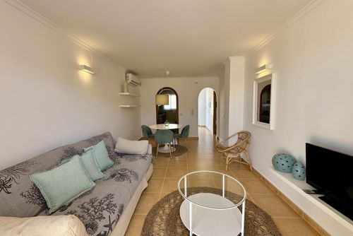 Apartamento Jardines PG010 Apartment with communal pool in Benitachell, Costa Blanca, Spain for 4 persons. The apartment is situated in a coastal, hilly, and residential area, and is 4 km from the beach....