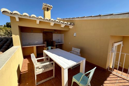 Apartamento Jardines PG010 Appartement met gemeenschappelijk zwembad in Benitachell, Costa Blanca, Spanje voor 4 personen. Het appartement is gelegen in een kust-, heuvelachtig en residentieel gebied, en ligt op 4 km van het strand....