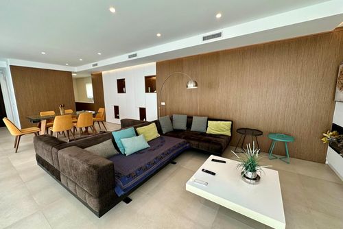 Villa Amanecer Moderna i luksuzna vila u Benitachellu, Costa Blanca, Španjolska s privatnim bazenom za 6 osoba. Vila se nalazi u obalnom, brdovitom i stambenom području....