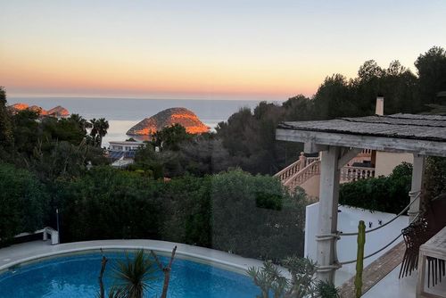Villa Mi Lugar by Solidays Luxury villa in Javea, Costa Blanca, Spain with heated pool for 8 persons. The villa is situated in a coastal and residential area and is 3 km from Ambolo Beach....