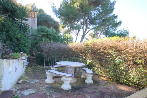 Torre Ambolo Villa with private pool in Jávea, Costa Blanca, Spain for 8 people. The house is situated in a coastal and residential area....